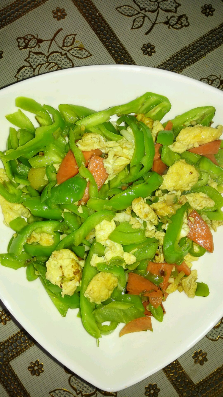 尖椒炒鸡蛋的做法