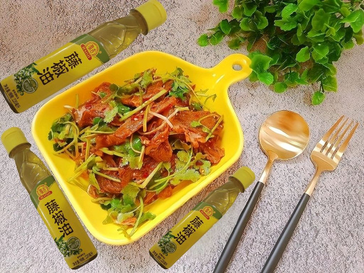 冷酷(凉拌牛肉)居家的做法