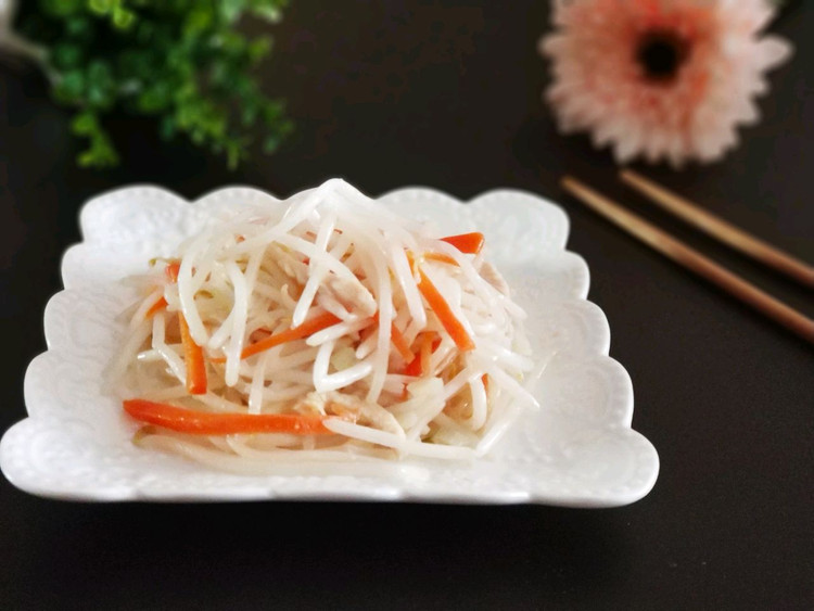 银芽鸡丝的做法