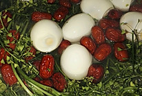 地菜红枣煮鸡蛋的做法