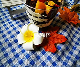 #美食视频挑战赛# 芒果草莓木糠杯的做法