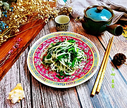 #春季减肥，边吃边瘦#绿豆芽炒韭菜的做法