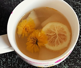 降火雪梨菊花茶的做法