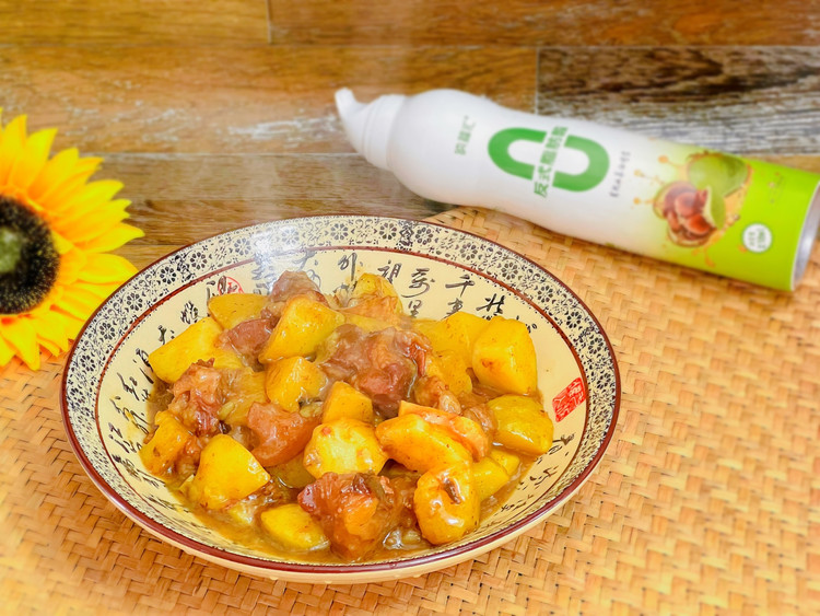 土豆炖牛肉的做法