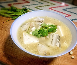 “豆腐鱼”豆腐汤（龙头鱼）的做法
