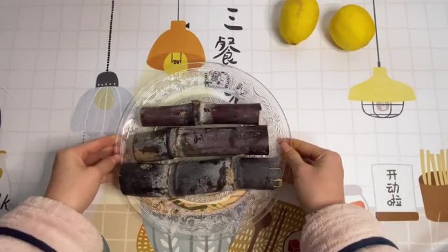 海南特色美食//烤甘蔗的做法