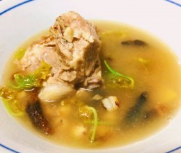 云南百花宴~石斛竹米排骨汤的做法