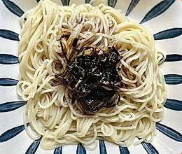 葱油拌面的做法