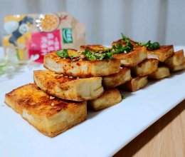 #给年味整点鲜的#铁板豆腐的做法