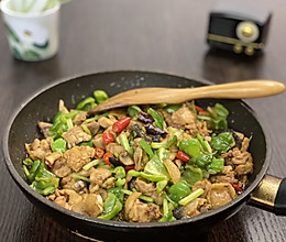 生炒青椒童子鸡（辣子鸡、青椒炒鸡）的做法