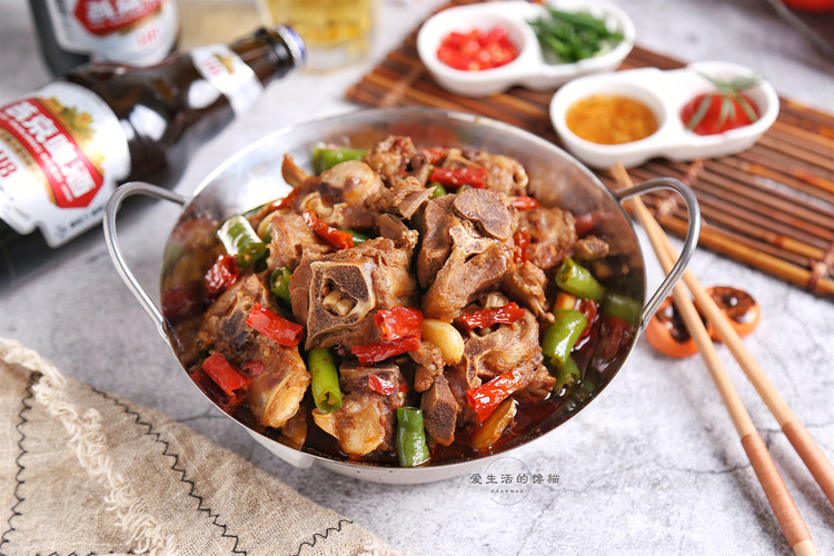 燕京U8啤酒羊蝎子的做法