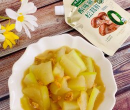 #厨房鲜香秘诀，太太乐松茸鲜，一餐一筷见鲜香#虾米烧冬瓜的做法