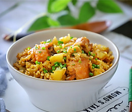 #硬核菜谱制作人#土豆鸡翅焖饭的做法