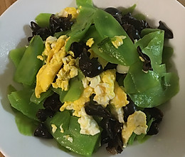 黑木耳鸡蛋炒莴笋的做法