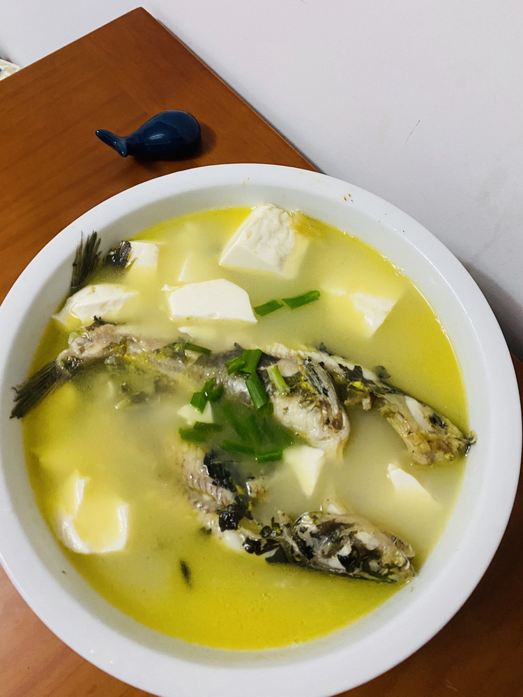 昂刺鱼豆腐汤的做法
