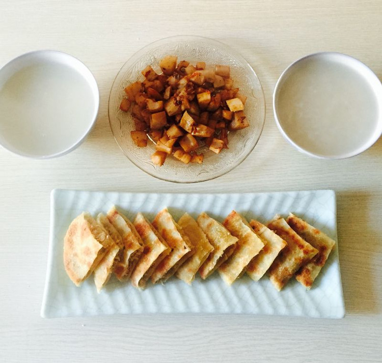 酸菜馅饼的做法