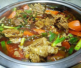 冬天与羊肉火锅最配哦～的做法