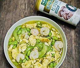 #厨房鲜香秘诀，太太乐松茸鲜，一餐一筷见鲜香#丝瓜毛豆虾仁蛋的做法