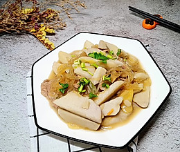 #一学就会快手菜#五花肉芋头炖粉条的做法