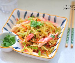 #极地鲜味厨艺大比拼#蟹柳炒饼丝的做法