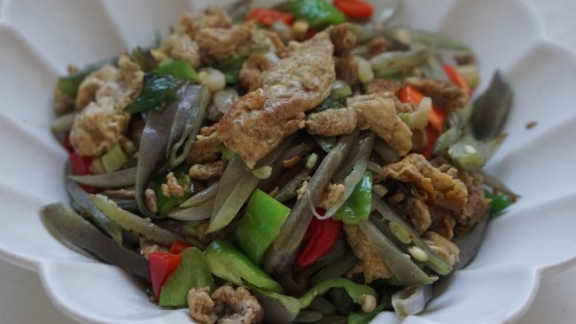 眉豆炒虾酱的做法