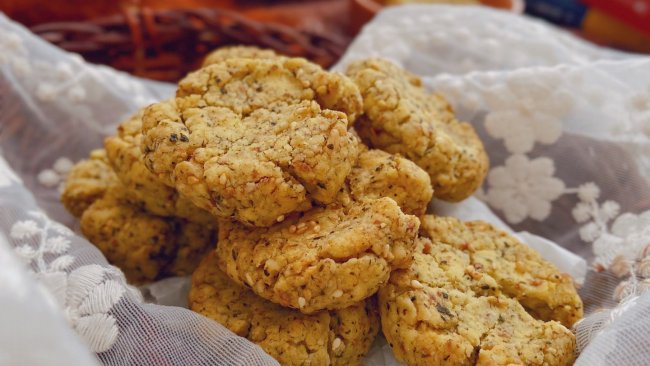 酥掉渣❗️0⃣️难度的海苔桃酥 咸香美味的做法
