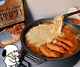 #奶香四溢 暖锅佳味#韩式鱼饼瀑布芝士火锅的做法
