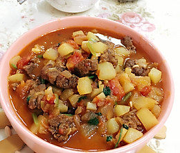 牛肉炖柿子土豆的做法