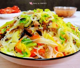 #刘畊宏女孩减脂饮食#卷心菜炒粉丝的做法