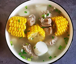 玉米山药排骨汤的做法