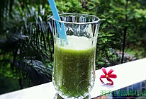 夏日特饮#羽衣甘蓝青瓜香蕉饮#的做法