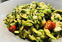 #素食主义#清香入口，清炒槐花的做法
