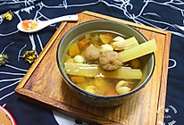 #夏日冰品不能少#甘蔗木瓜炖银耳的做法