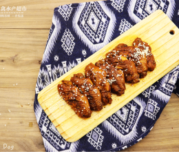 【电饭锅可乐鸡翅】一口就爱上的做法