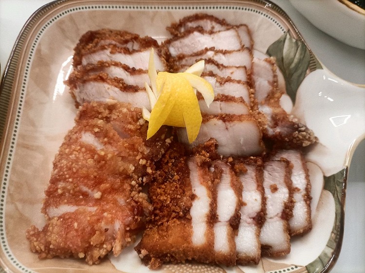 脆皮五花肉的做法