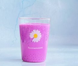 #唯有美食最粽要#火龙果西米奶昔的做法