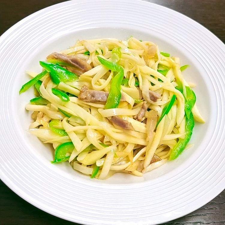 茭白肉丝炒青椒的做法