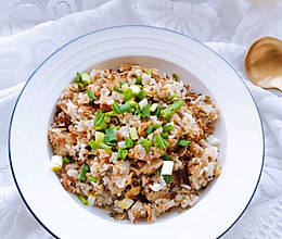 咸菜鸡蛋炒饭的做法