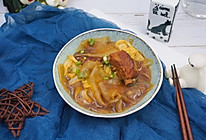 #就是红烧吃不腻！#排骨炖粉皮的做法