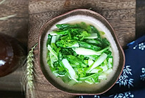 #做道懒人菜，轻松享假期#青椒小白菜的做法