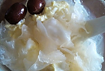 银耳鸡蛋糖水的做法