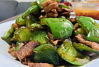 青圆椒炒肉片的做法
