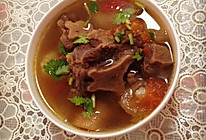 西红柿土豆牛尾汤的做法