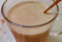 自制港式奶茶的做法