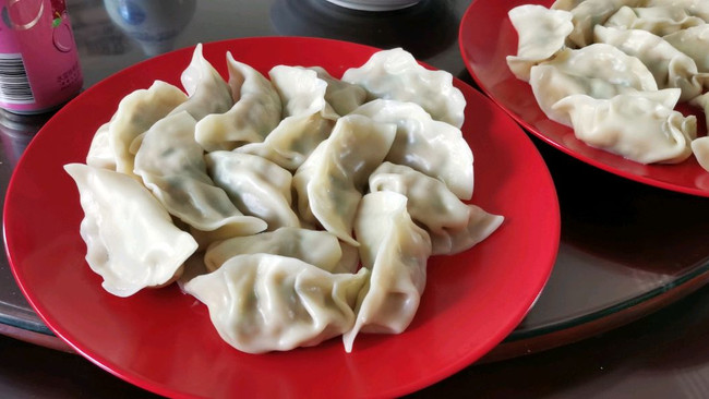 槐花韭菜馅饺子的做法