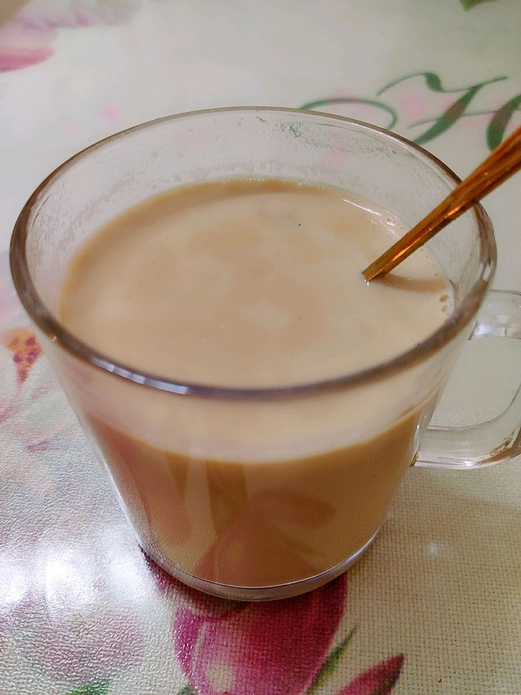 自制港式奶茶的做法