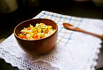 宝贝辅食~巴沙鱼丁五彩饭的做法