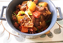 #今天吃什么#，冬天必备，红烧鸭子肉的做法