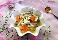 杂菇豆腐汤的做法