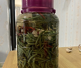 放一年都不会坏的自制酸豆角的做法